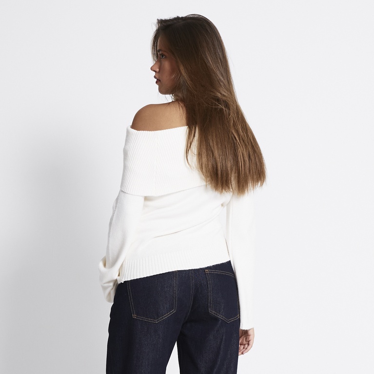 Off-shoulder knit sweater "Felicia"